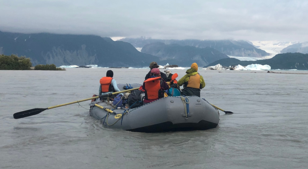 Lower Tatshenshini after joining the Alsek river